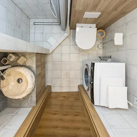 Apartment Smilciu Namu Studijos - - By Hello Sea Homes